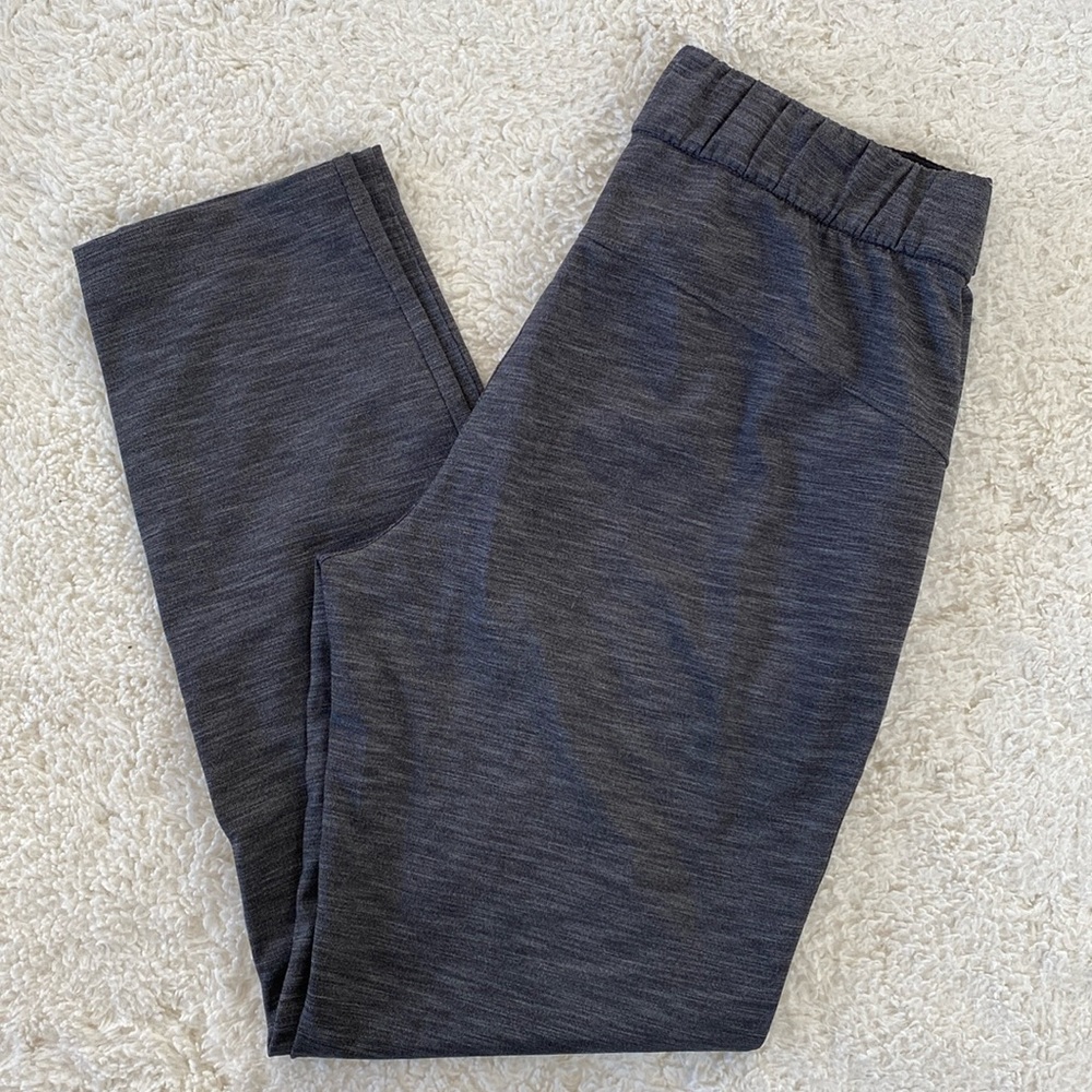 ❤️ Lululemon On The Fly Pant Grey Print Luxtreme Size 4